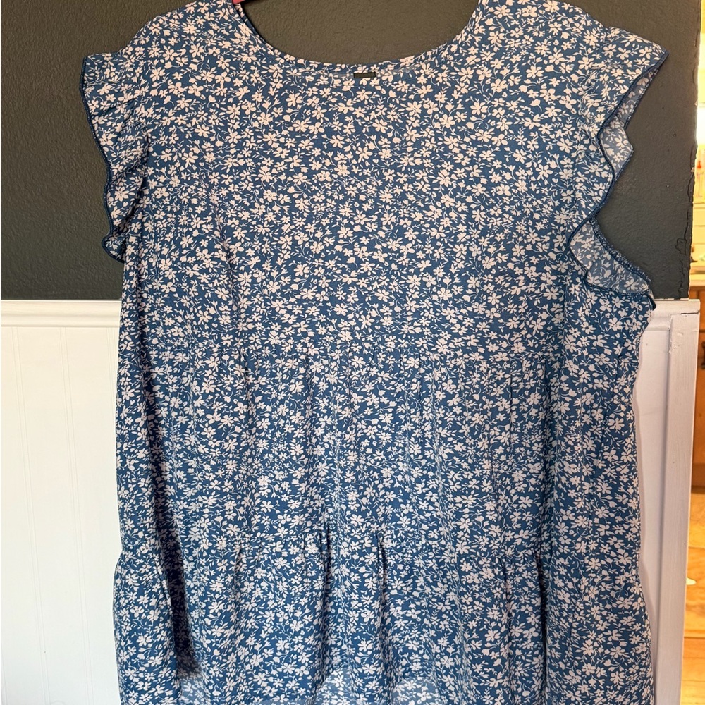 SHEIN Blue Floral Blouse